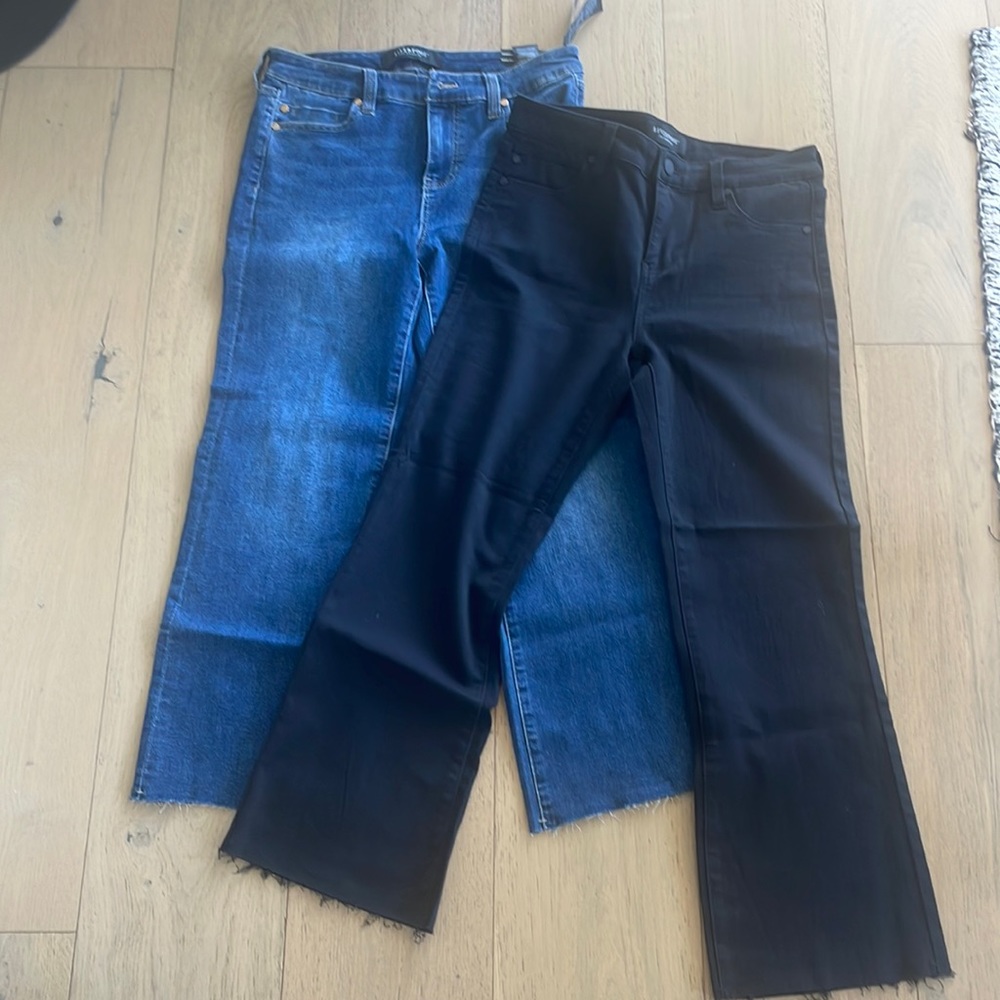 2 pairs of cropped denim, soft.